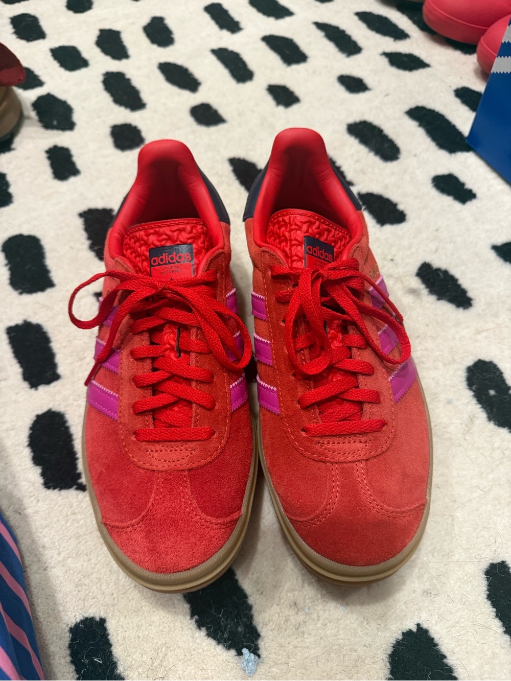 Adidas gazelle bold sneakers red and fuchsia pink women’s size 7 like new - Picture 8 of 9